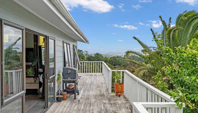 15 Ormiston Road, Mangapai and Surrounds