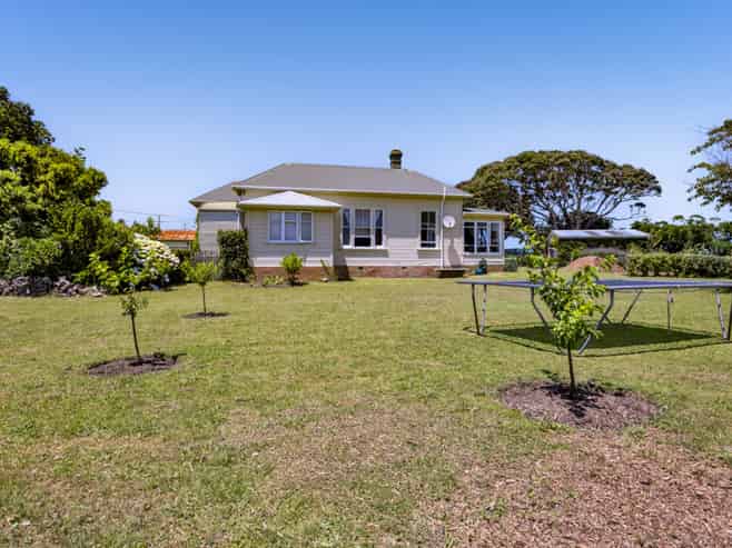 207 Egmont Street, Patea