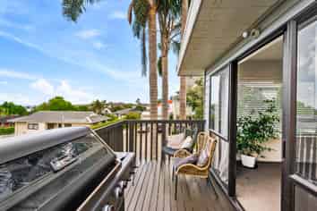 45 John Dee Crescent, RED BEACH