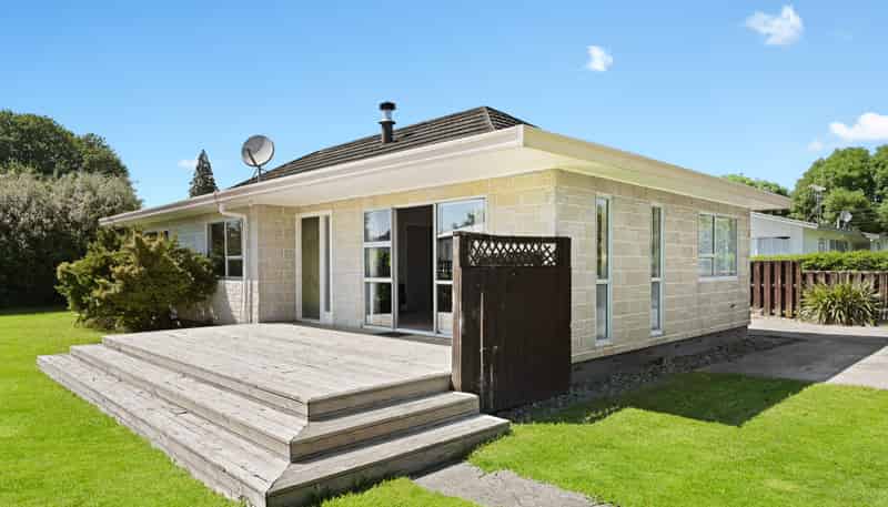 12 Vennell Street, Cambridge