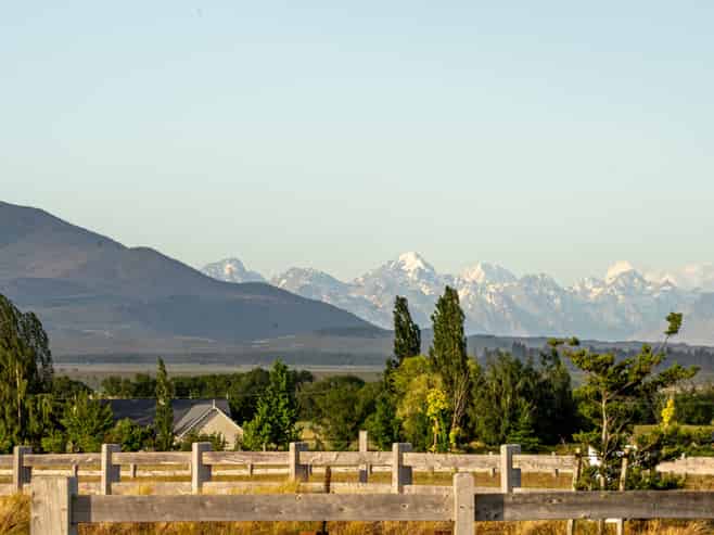 6 Cameron Place, TWIZEL