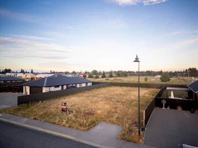 13 Aoraki Crescent, TWIZEL