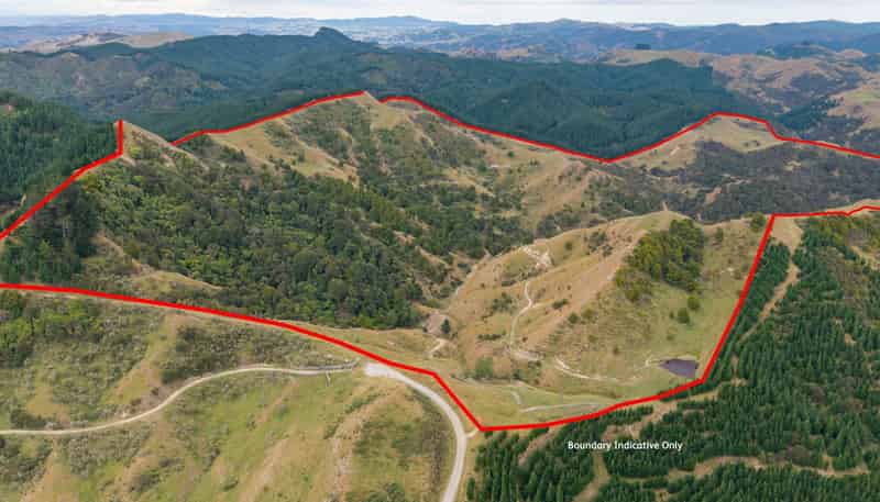 310 Branscombe Road, Akitio