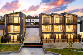 1-6&10-20/42 Captain Scott Road, Glen Eden