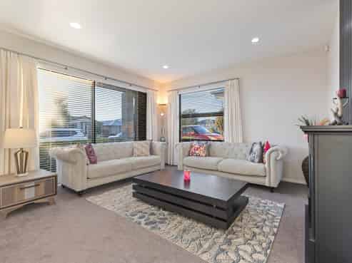 19 Treestump Road, Takanini