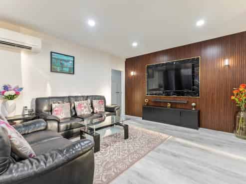 19 Treestump Road, Takanini