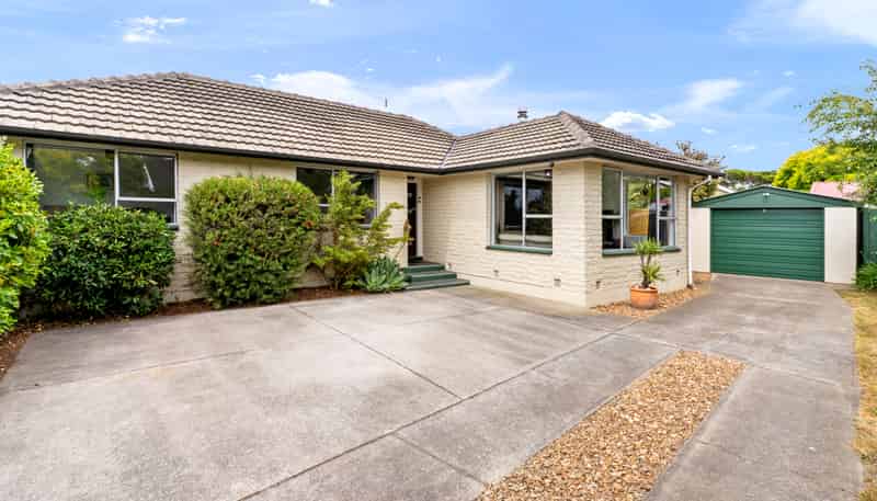 484 Mairehau Road, Parklands