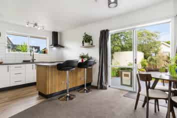 484 Mairehau Road, Parklands