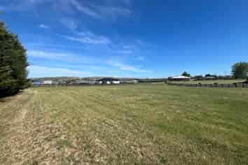 Lot 4 Whare Roto Drive, Waipukurau and Surrounds