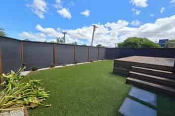 209 Rocking Horse Road, Southshore