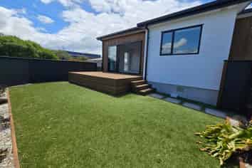 209 Rocking Horse Road, Southshore