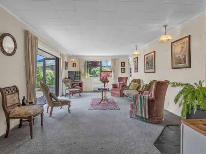 37 Cassandra Street, Stratford