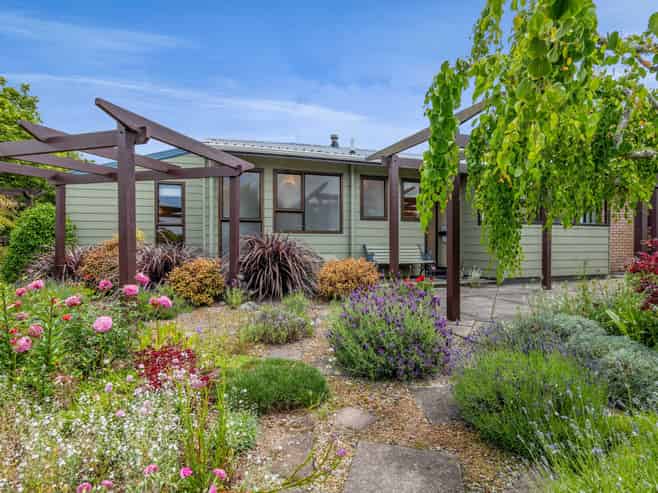 37 Cassandra Street, Stratford