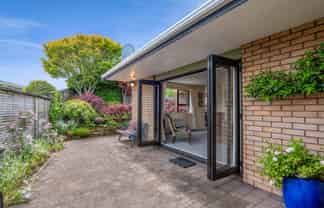 37 Cassandra Street, Stratford