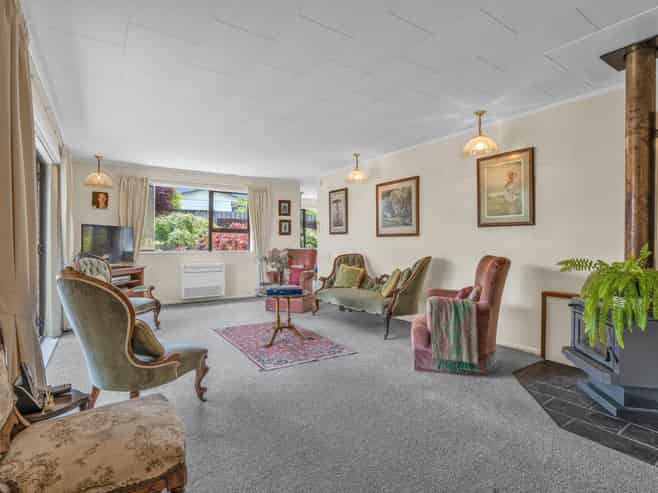 37 Cassandra Street, Stratford