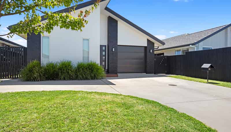 5b Te Wharo Drive, Papamoa