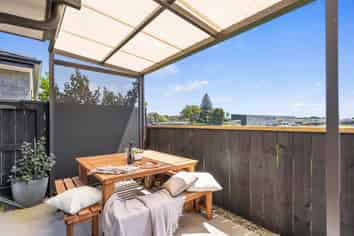 5b Te Wharo Drive, Papamoa