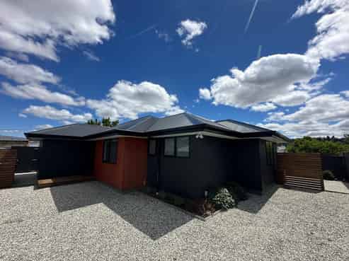 25a Royal Terrace, Alexandra