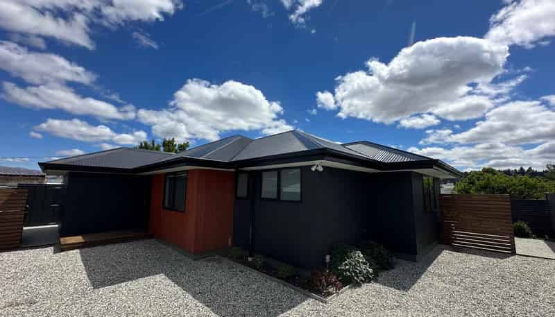 25a Royal Terrace, Alexandra