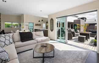 12 Palm Grove, Waihi Beach