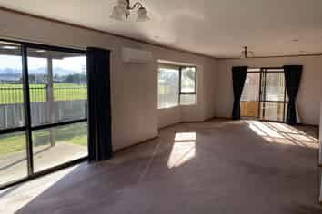 2/76 Alabama Road, Redwoodtown