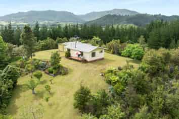 112 Hikuai School Road, Hikuai, Tairua
