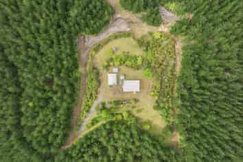 112 Hikuai School Road, Hikuai, Tairua