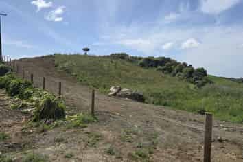 . Opourapa Road, Rahotu