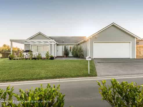 61 Western Avenue, Omokoroa