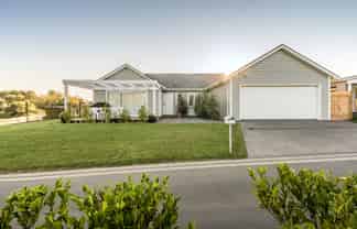 61 Western Avenue, Omokoroa