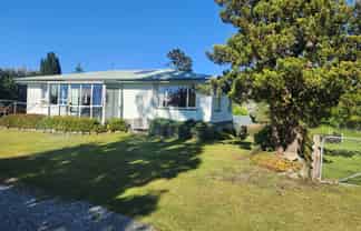 119 Flora Road, Lumsden