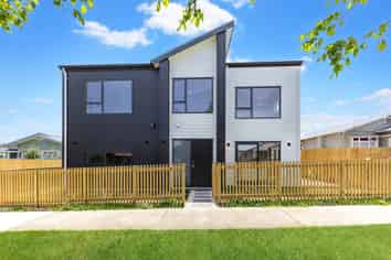 16 Grande Vue Road, Papatoetoe