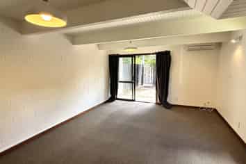 1/458 Hagley Avenue, Christchurch Central