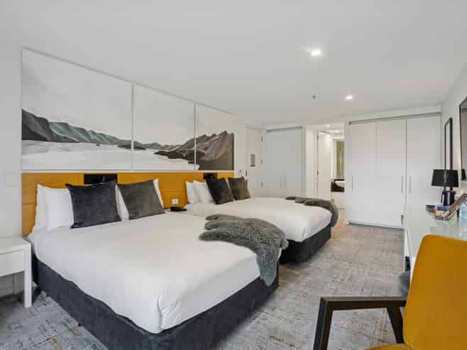 9113/21 Stanley Street, Queenstown