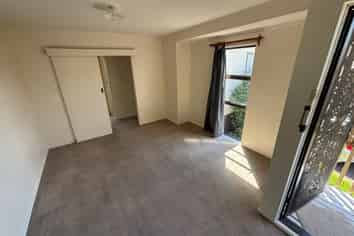 12 Garton Drive, Massey