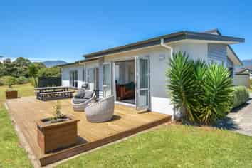 31 Kawatiri Place, Westport