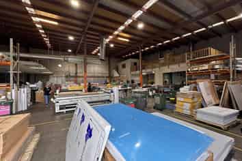 ROADFRONT WAREHOUSE ON LAMBIE DRIVE
