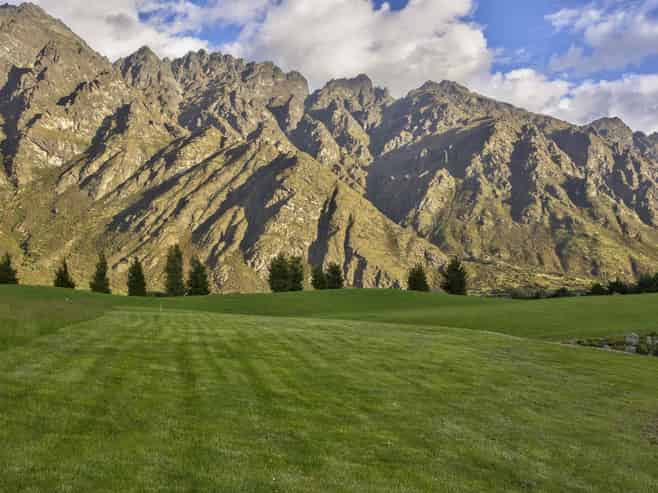 13 Pendeen Crescent, Jacks Point