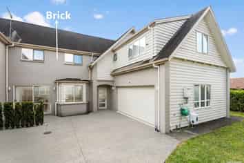 24 Hatfield Place, Albany