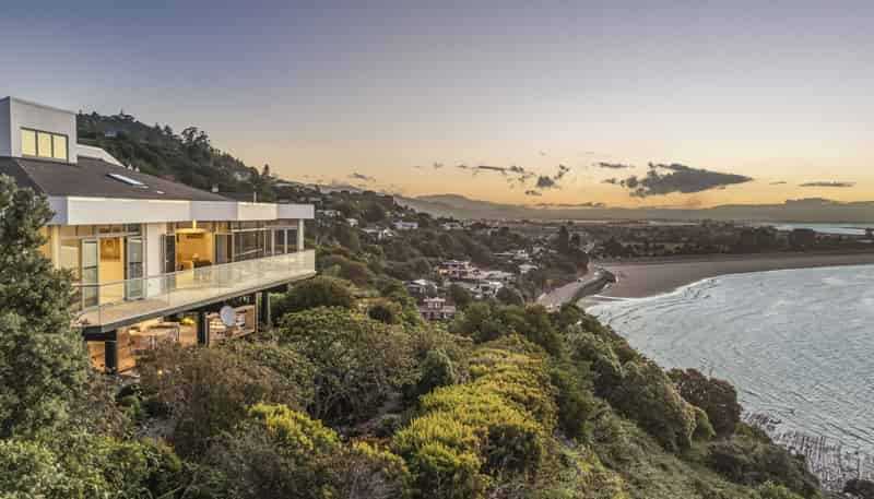 36A The Cliffs, Britannia Heights