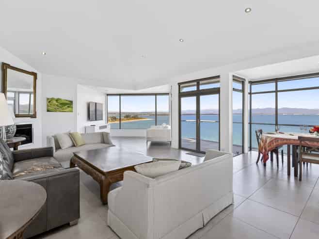 36A The Cliffs, Britannia Heights