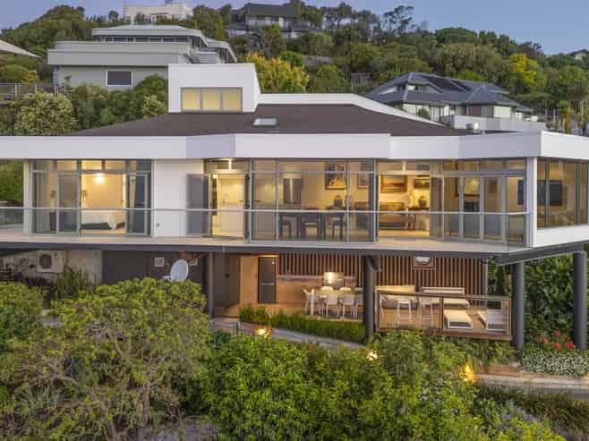 36A The Cliffs, Britannia Heights