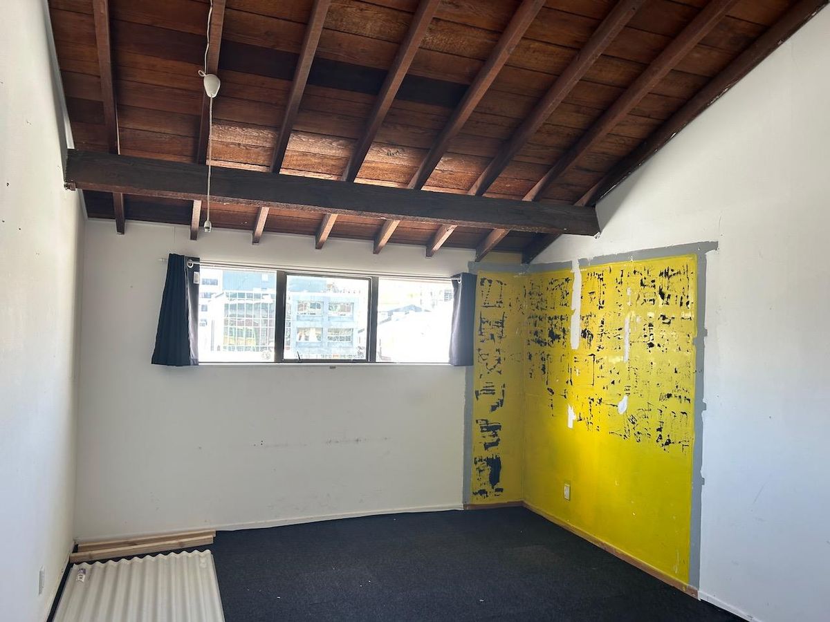 Cheap n cheerful loft space - Vista 4