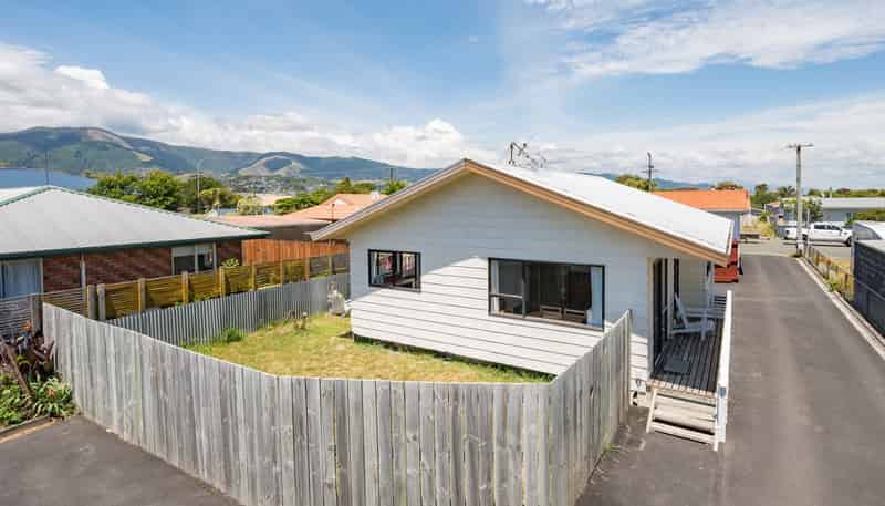 2/116 Parkers Road, Tahunanui