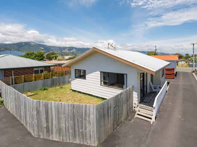 2/116 Parkers Road, Tahunanui