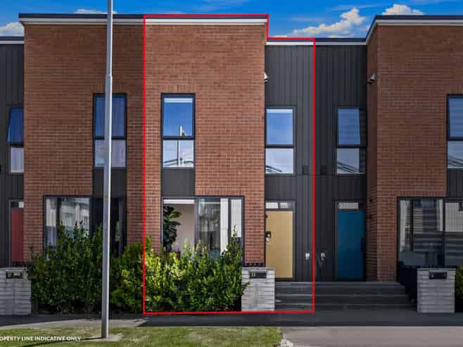 25 David Carnegie Road, Hobsonville