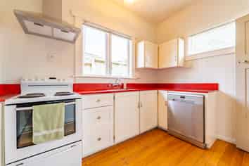 14 Clyde Street, Oamaru