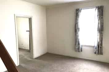 11 Cricket Street , Masterton