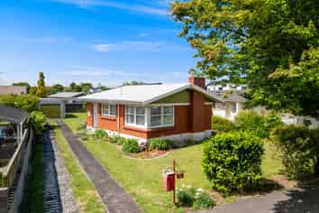 65 May Street, Hamilton East