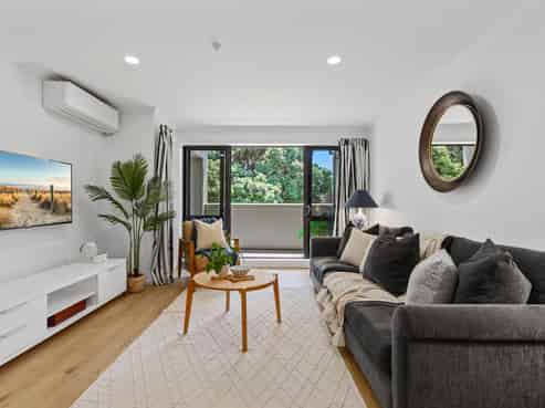 8/281 Maunganui Road (The Paramount), Mount Maunganui